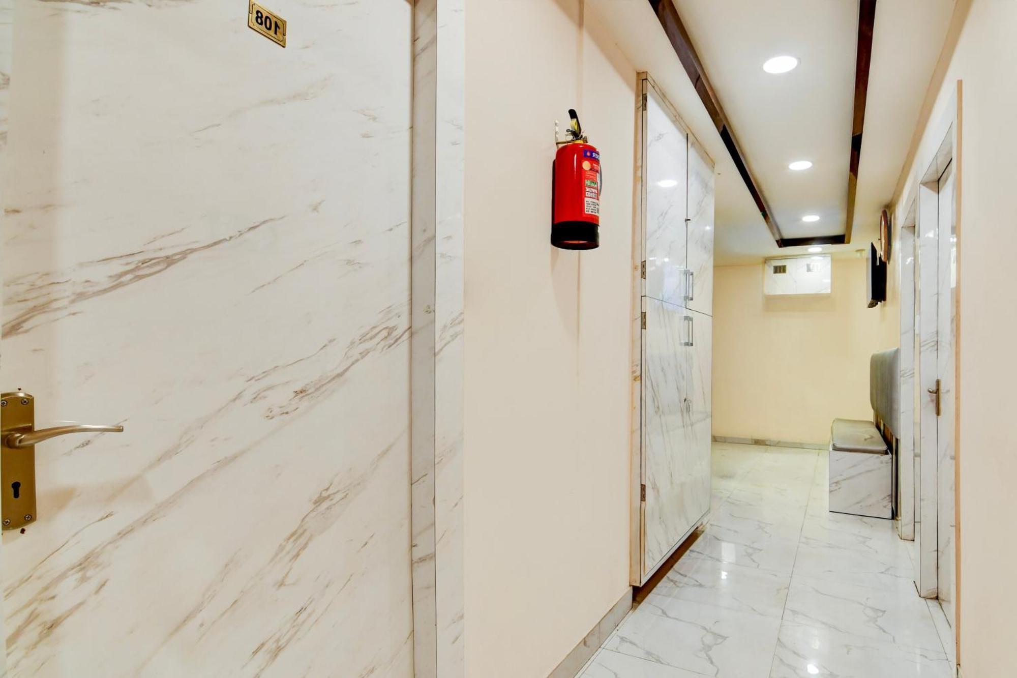 Super Hotel O Marquis Street Formerly Bk International Calcutta Calcutta Bara Bazar Buitenkant foto